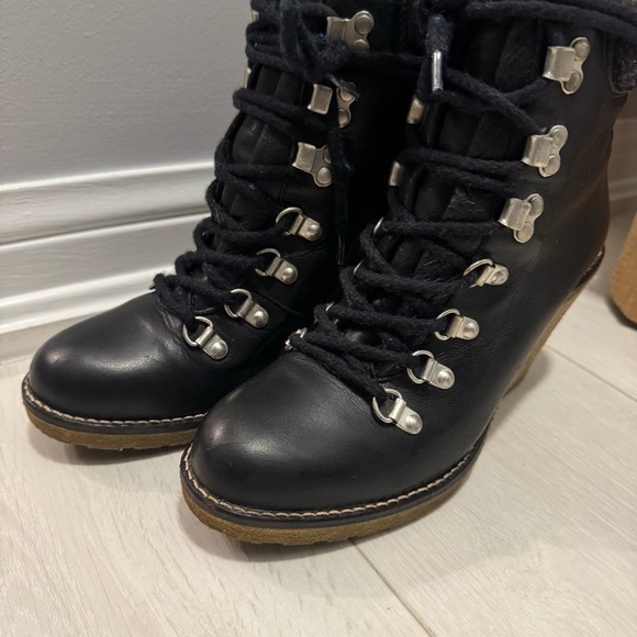 Town Shoes Leather Wedge Heel Black Winter Ankle Bootie - Picture 4 of 10